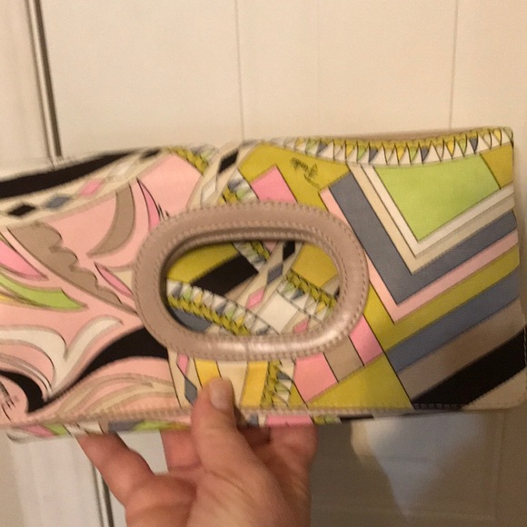 SOLD! In bundle - Picture 3 of 3